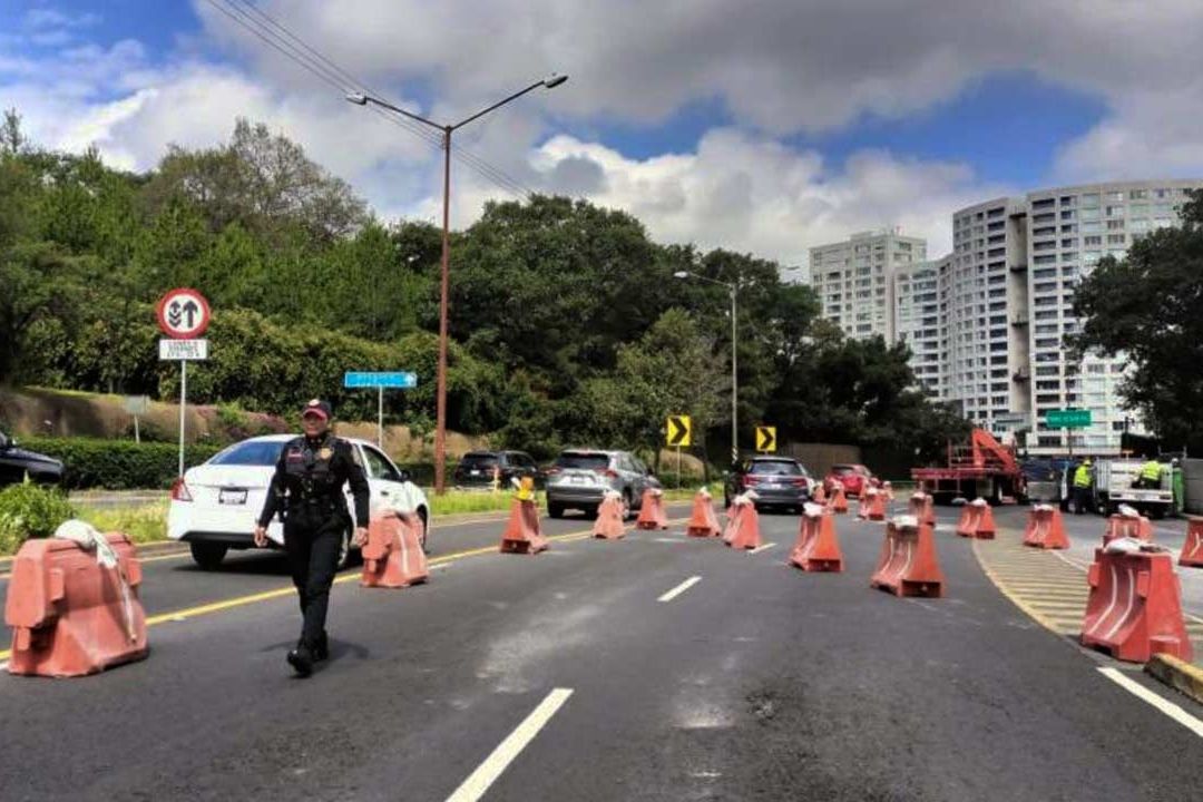 Automovilistas denuncian ola de asaltos en Santa Fe, CDMX; realizan operativo de seguridad