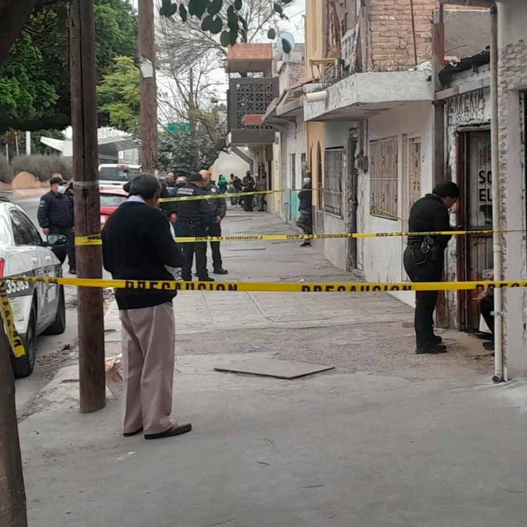 Hallan Cuerpo de Mujer Dentro de Casa en Bulevar Revolución en Torreón