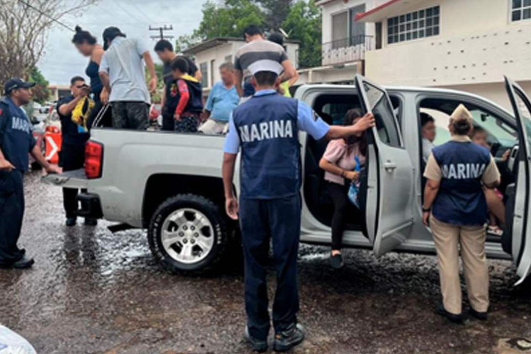 En Baja California se han instalado alrededor de 80 albergues temporales.