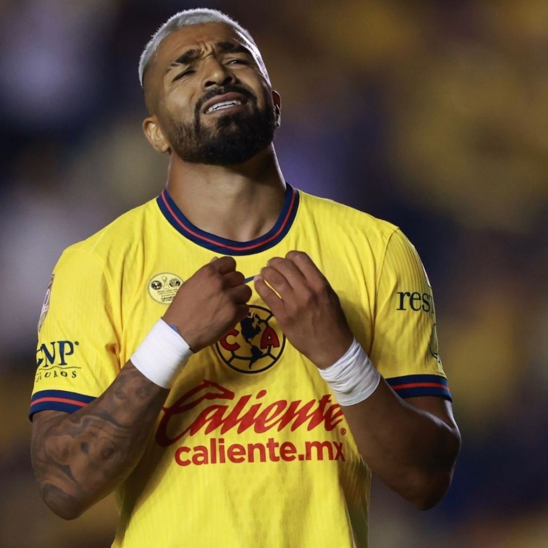 "El Búfalo" Aguirre saldrá del América y su lugar será ocupado por el brasileño Raphael Veiga.