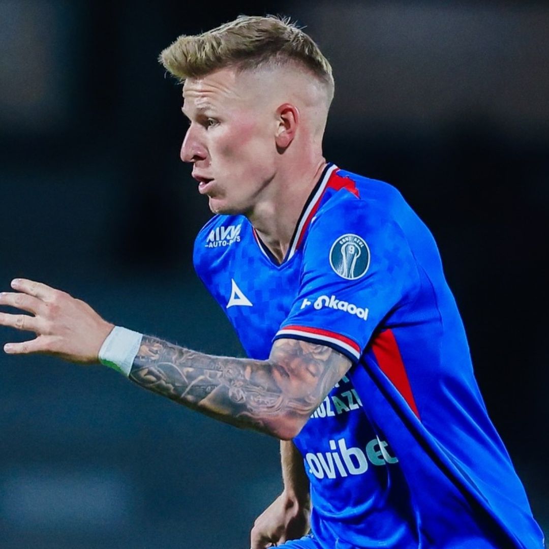 Mateusz Bogusz tuvo un discreto desempeño con la playera de Cruz Azul a lo largo de un año.