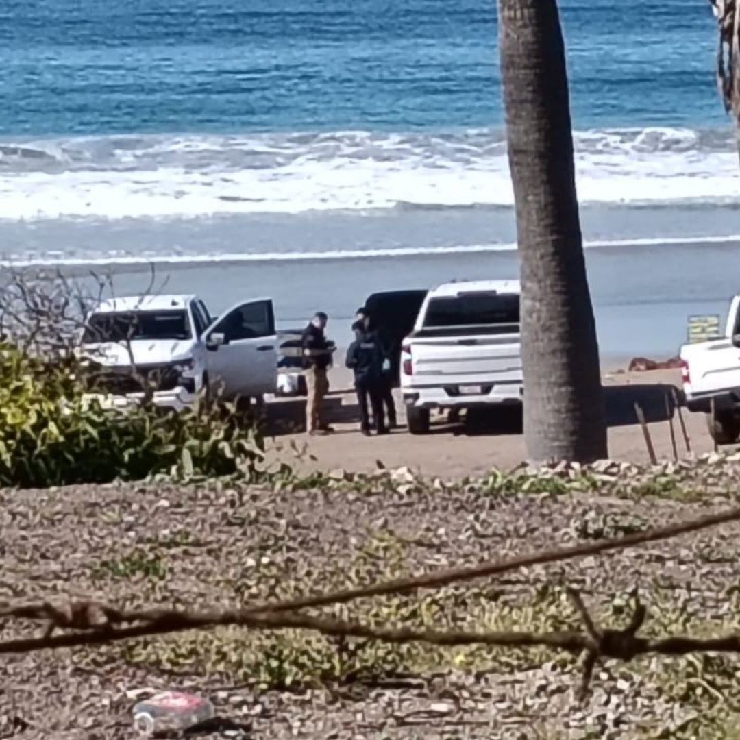 Localizan Cuerpo de Joven Arrastrado por Mar en Zona de Popotla en Playas de Rosarito