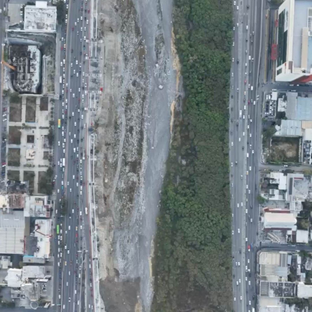 Avenida Constitución, en Monterrey