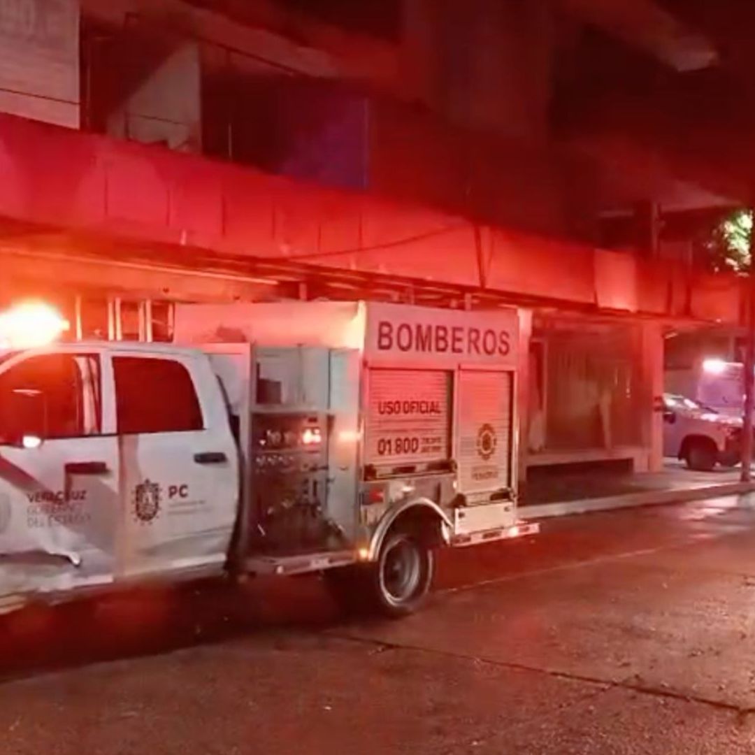 Incendio en Hotel de Coatzacoalcos Veracruz Provoca Movilización de Cuerpos de Emergencias