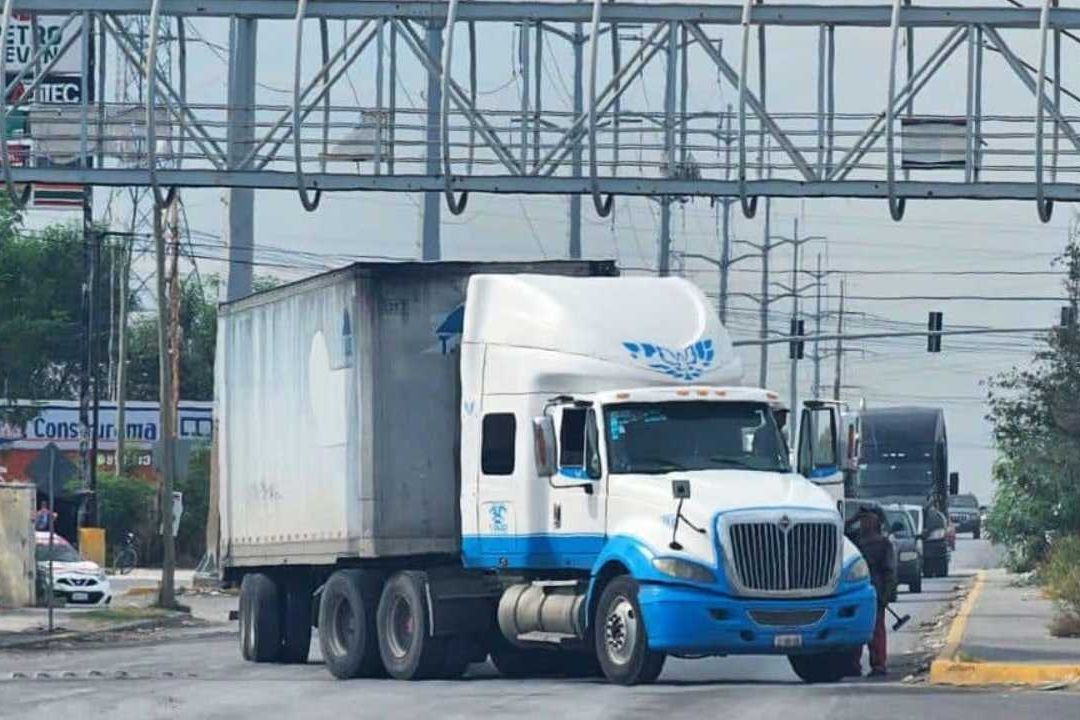 Se registran bloqueos y enfrentamientos en Tamaulipas