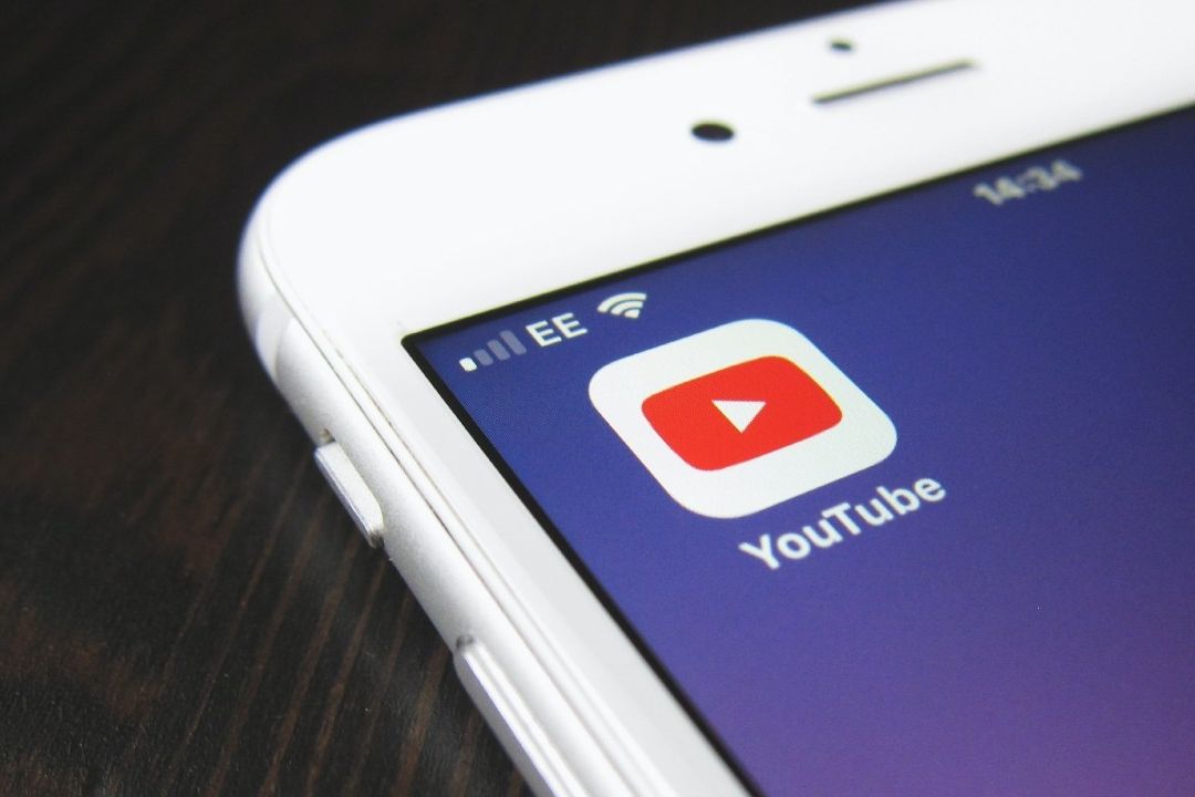 YouTube Lanza Función para Buscar Canciones Tarareándolas