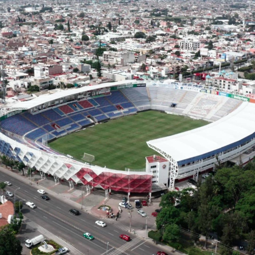 'Blindan' Estadio Sergio León Chávez, Casa del Irapuato tras Masacre en Salamanca, Guanajuato