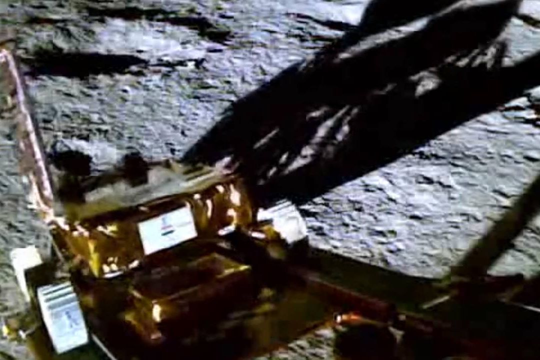 India Publica Primeras Imágenes de su Misión Espacial en la Luna