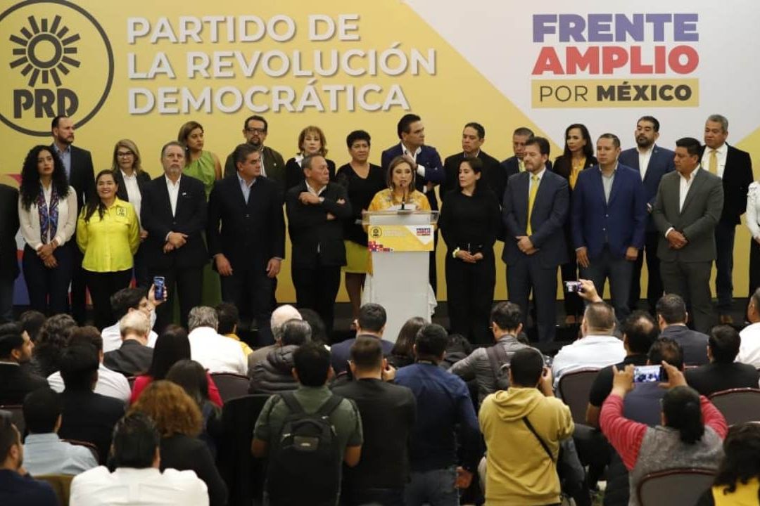 Xóchitl Gálvez agradece el respaldo del PRD el 25 de agosto de 2023.