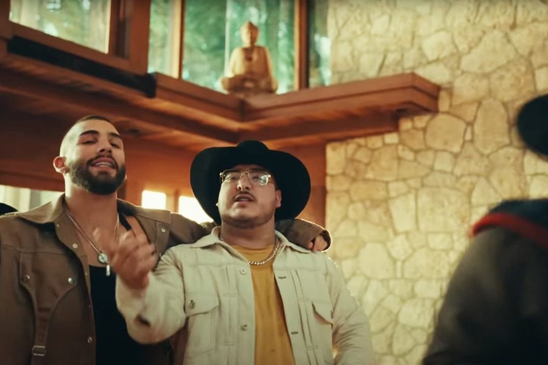 Grupo Frontera y Turizo Cantan al Desamor con 'De Lunes a Lunes'