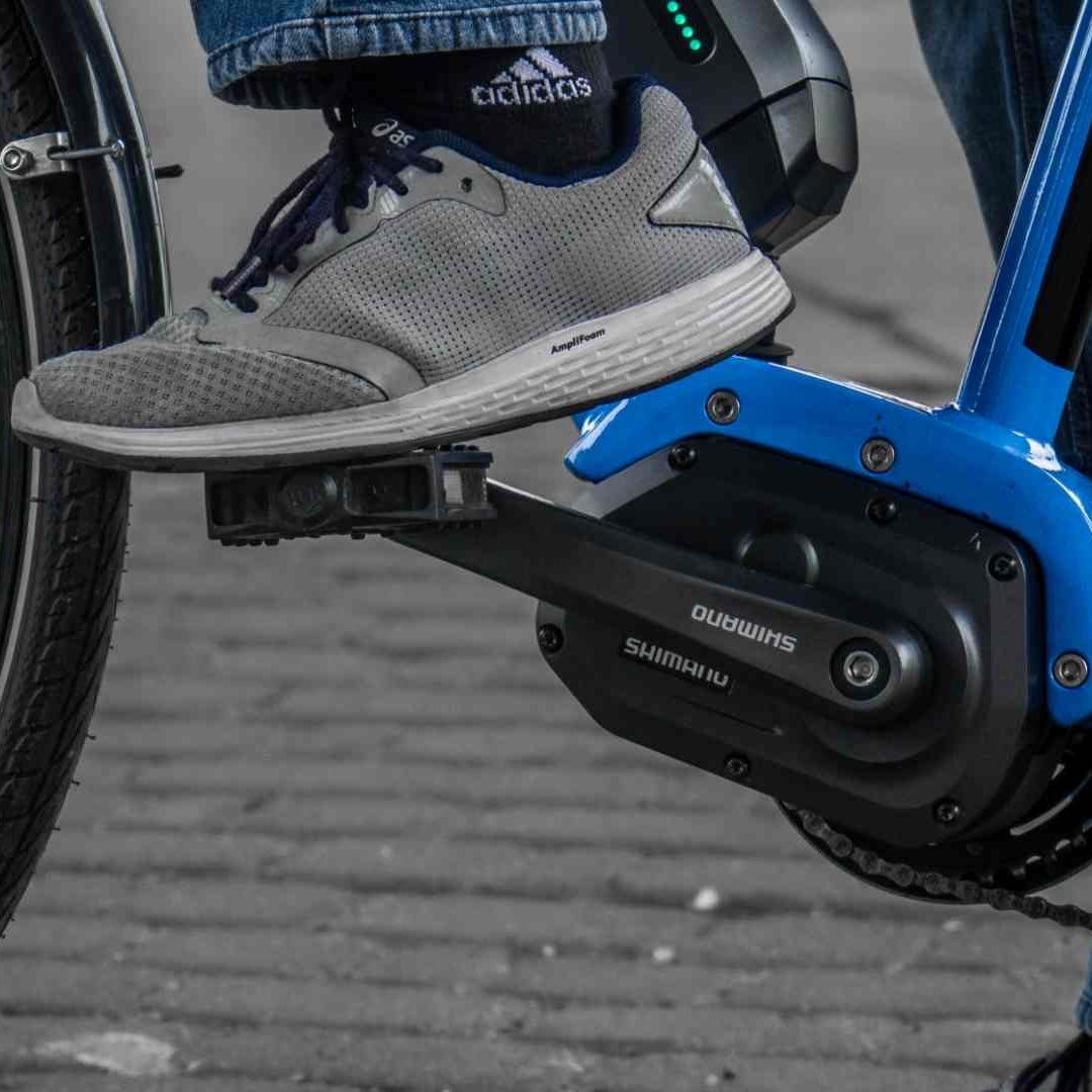 Le Roban su Bicicleta y se Convulsiona del “Coraje”