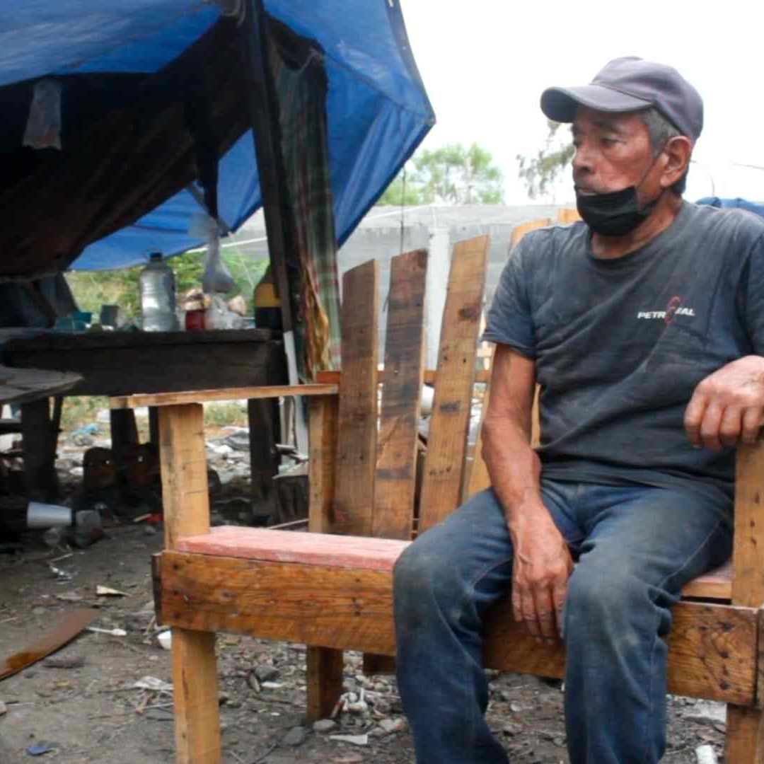 Don José está triste y desesperado por todo lo que perdió tras incendio