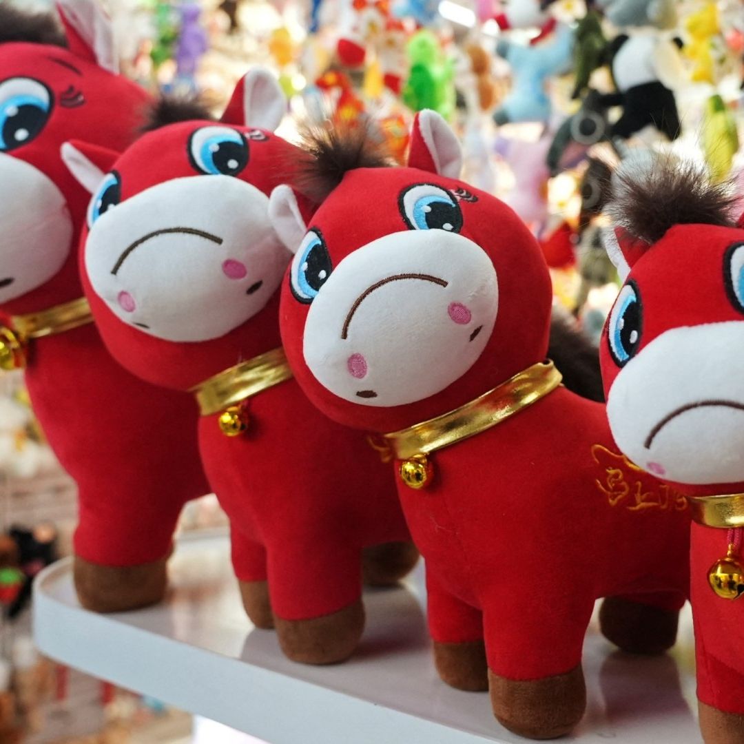 ¿Por Qué el Peluche del "Caballo" Triste se Volvió Tan Popular en China?