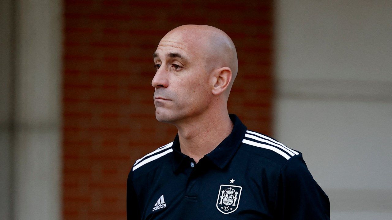 FIFA Suspende a Luis Rubiales