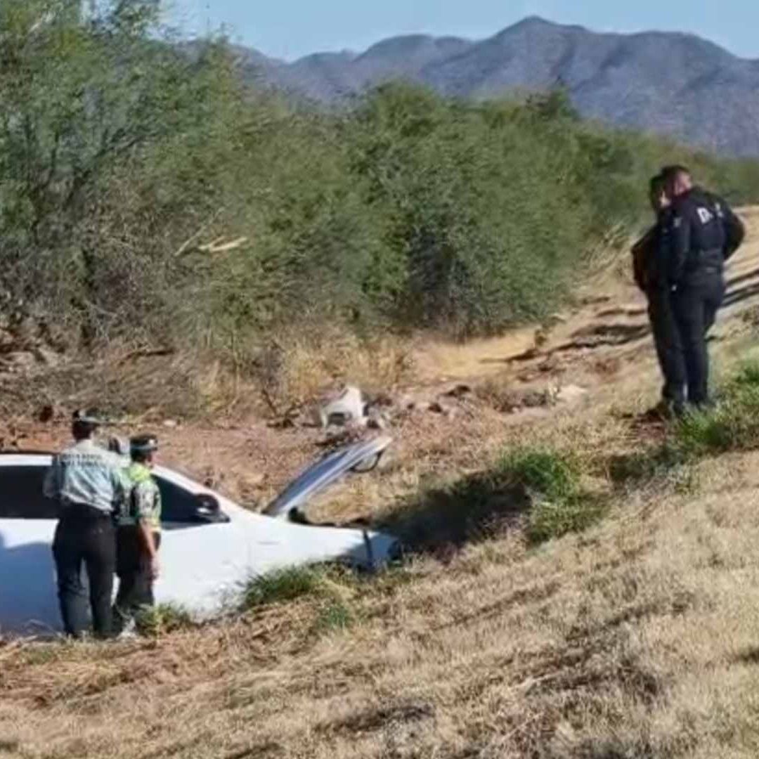 Adolfo Salazar Razo, Secretario de Gobierno, Sufre Accidente en Carretera Hermosillo-Guaymas