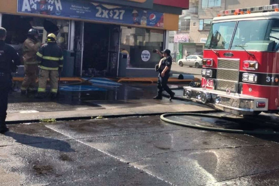 Delincuentes realizaron bloqueos en la localidad La Erendira, en Pizándaro