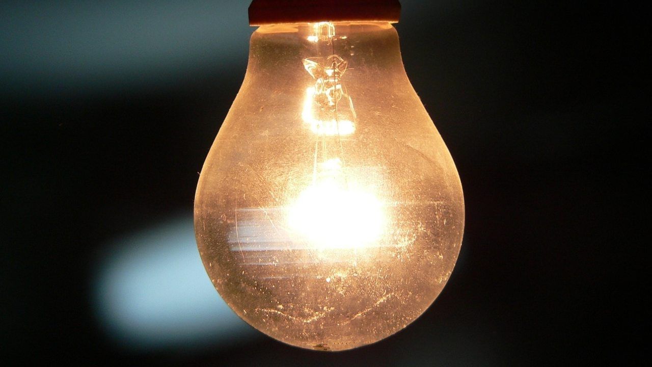 El recibo de luz CFE vendrá más barato en septiembre de 2023