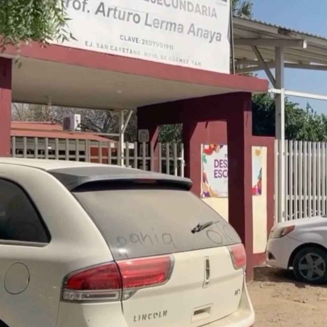 Hombre Apuñala a su Expareja Dentro de Telesecundaria en Güémez; Víctima Está Grave