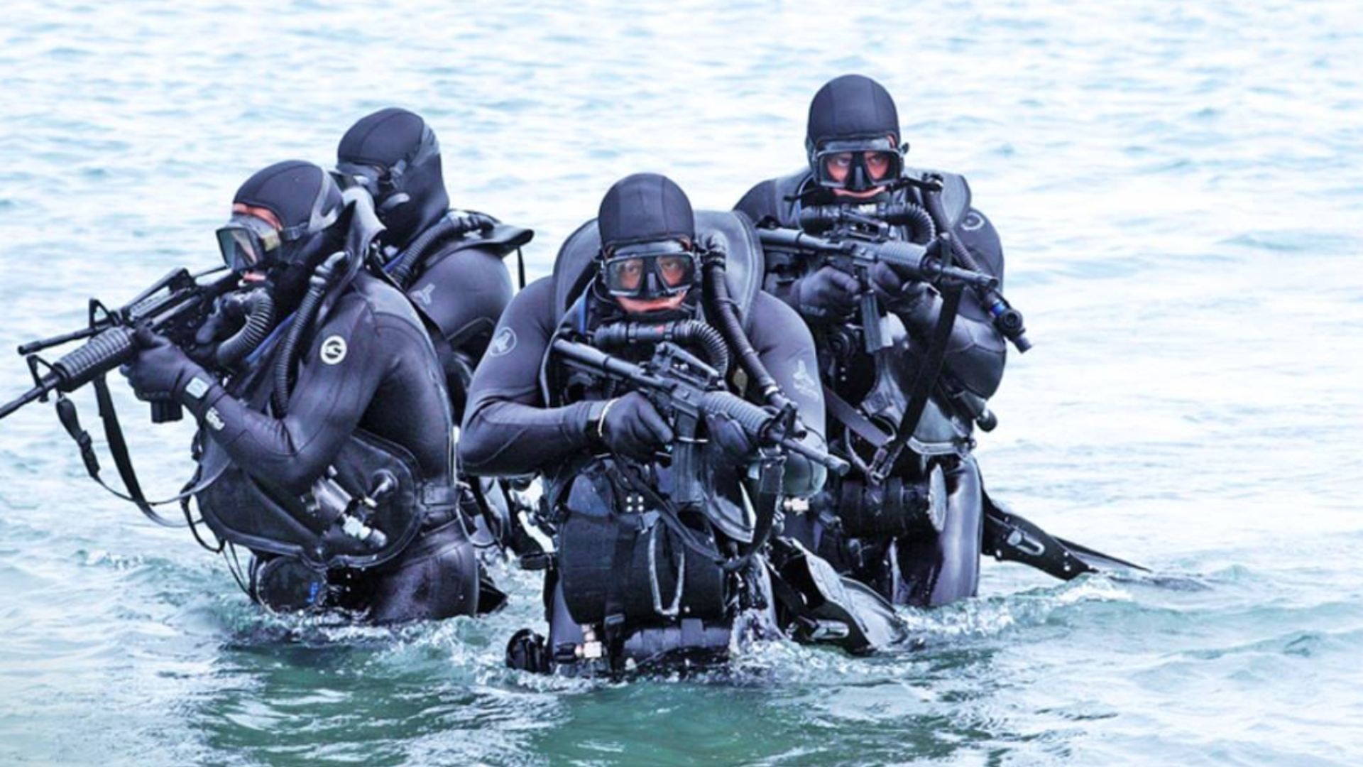 ¿Qué Funciones Realizarán los Navy SEAL y la Marina de Guerra de EUA en México?