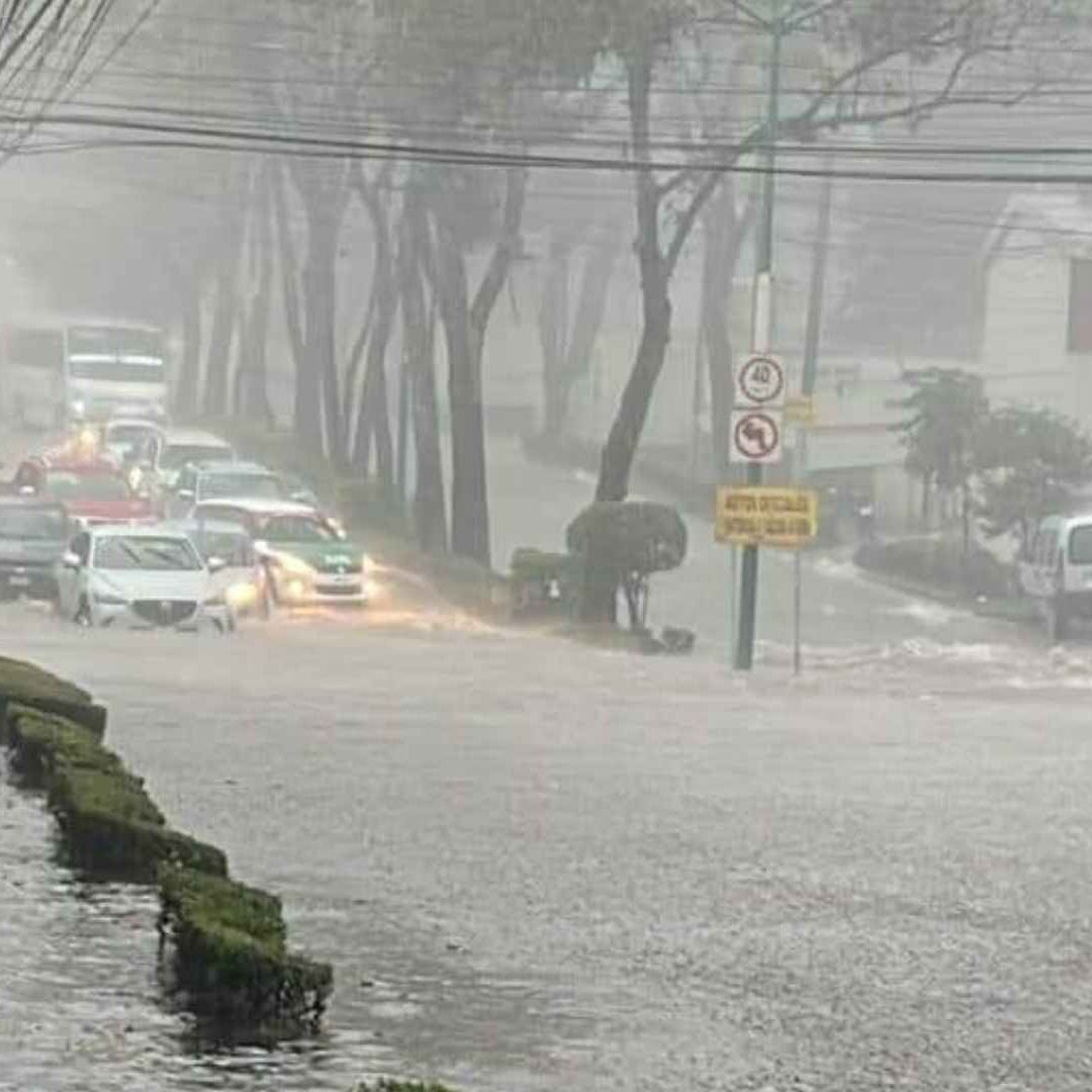 Tormenta Tropical Idalia Deja Inundaciones en su Paso por Xalapa
