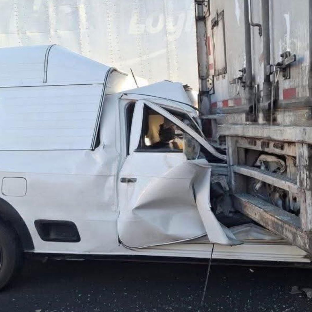 Muerto Accidente Autopista Puebla Orizaba Caseta Amozoc Choque Camioenta y Tráiler