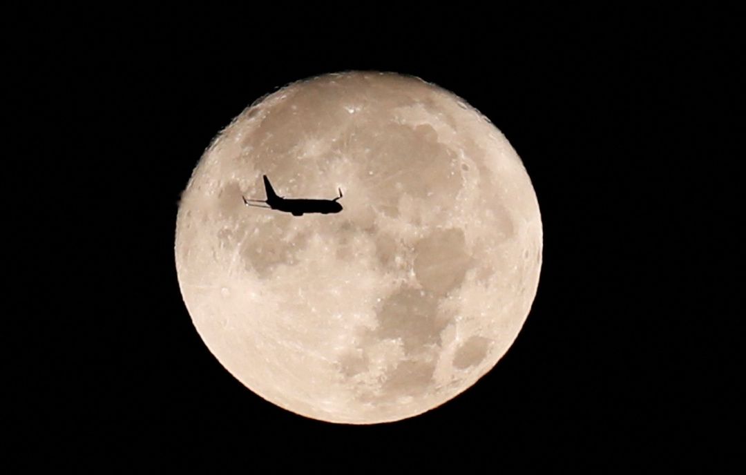 Luna llena de hoy 30 de agosto de 2023