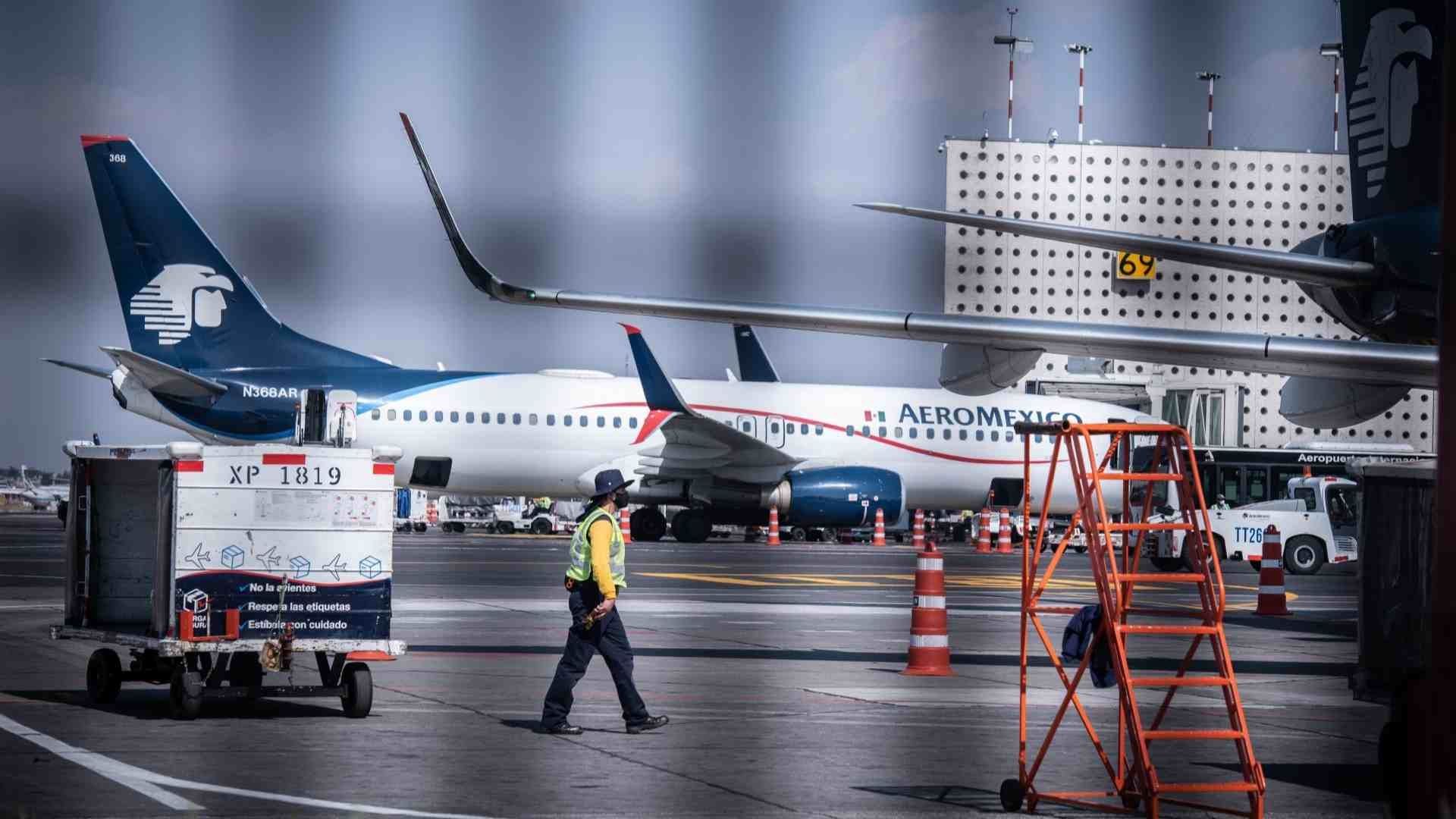 Aeroméxico Critica Decisión de Reducir Vuelos en el AICM