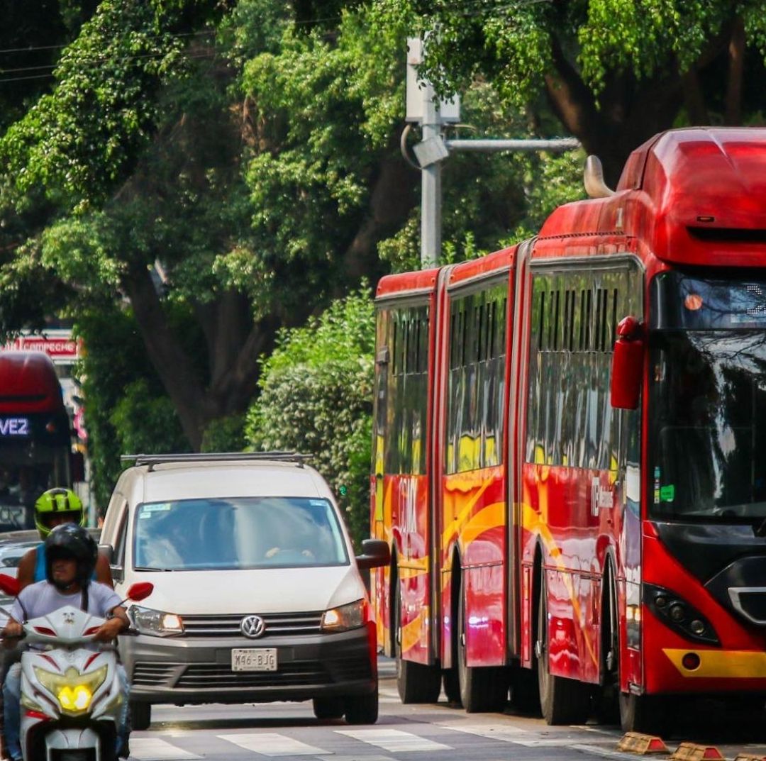 ¿Qué Autos No Circulan Hoy, Sábado 14 de Febrero 2026? Multa por Circular en Contingencia