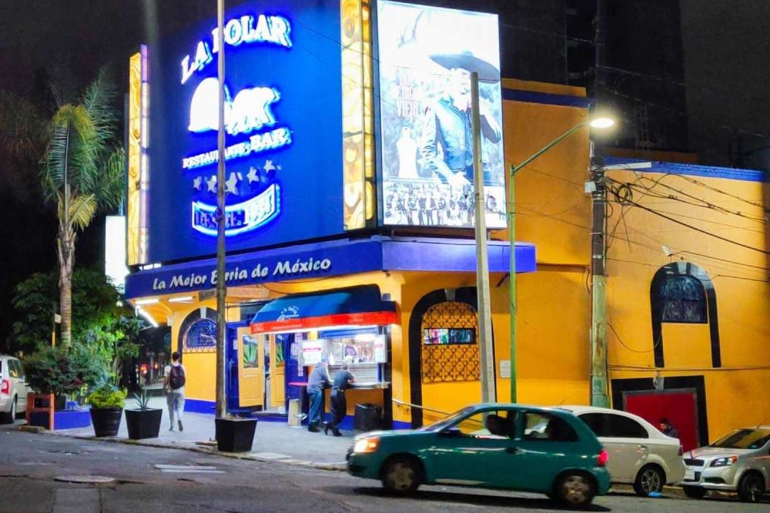 Hacen Llave China a Escolta a Pocas Semana de Reapertura