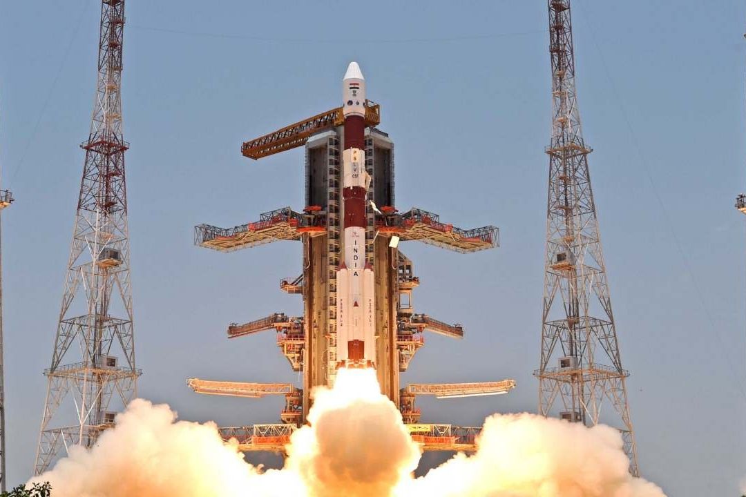 India Lanza con Éxito Misión Espacial para Estudiar el Sol