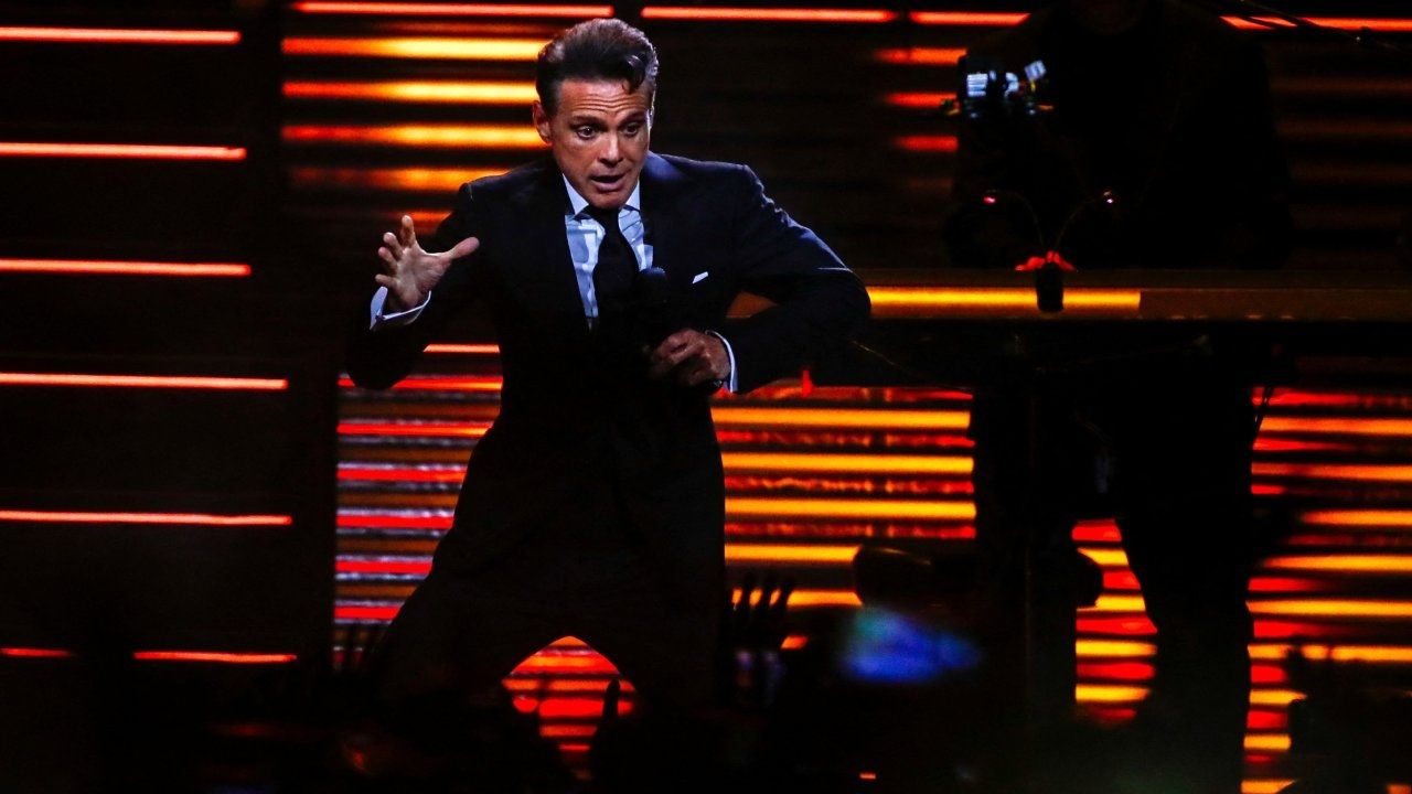 Luis Miguel se enoja por error durante Concierto en Chile