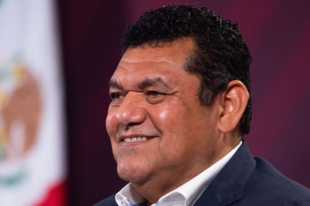 Javier May renuncia como director de Fonatur