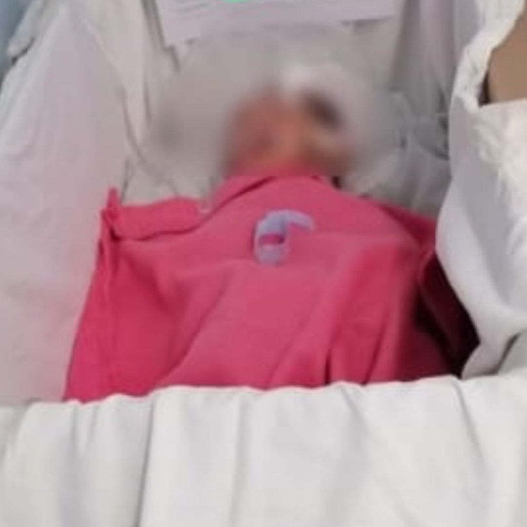 Recién Nacido es Colocado en una Caja de Cartón en Hospital de Oaxaca
