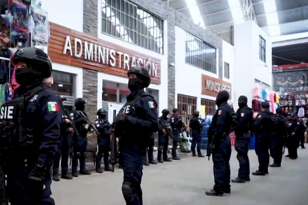 Banco del Crimen Organizado, en la Plaza Texticuitzeo, en Michoacán