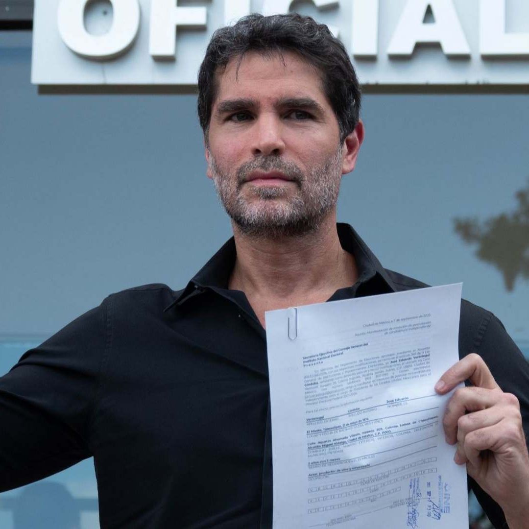 Eduardo Verástegui presentó su registro ante el INE