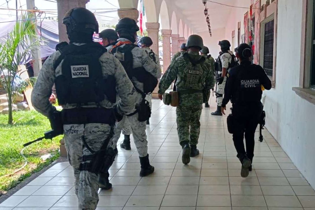 Autoridades aclaran el ataque registrado en 'La Ruana', Michoacán, este domingo presuntamente contra Lupe Mora