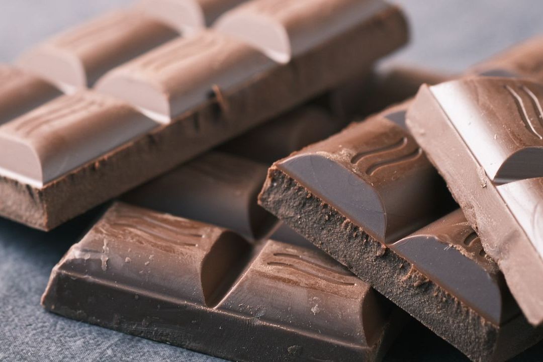 El 13 de septiembre es el Día Internacional del Chocolate que tiene su origen el cacao y es un alimento benéfico para la salud