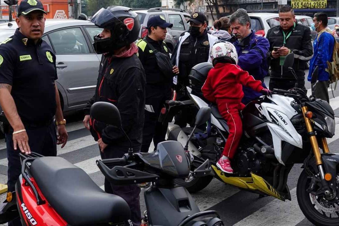 El Nuevo Reglamento de Tránsito de la CDMX endureció las normas para los motociclistas