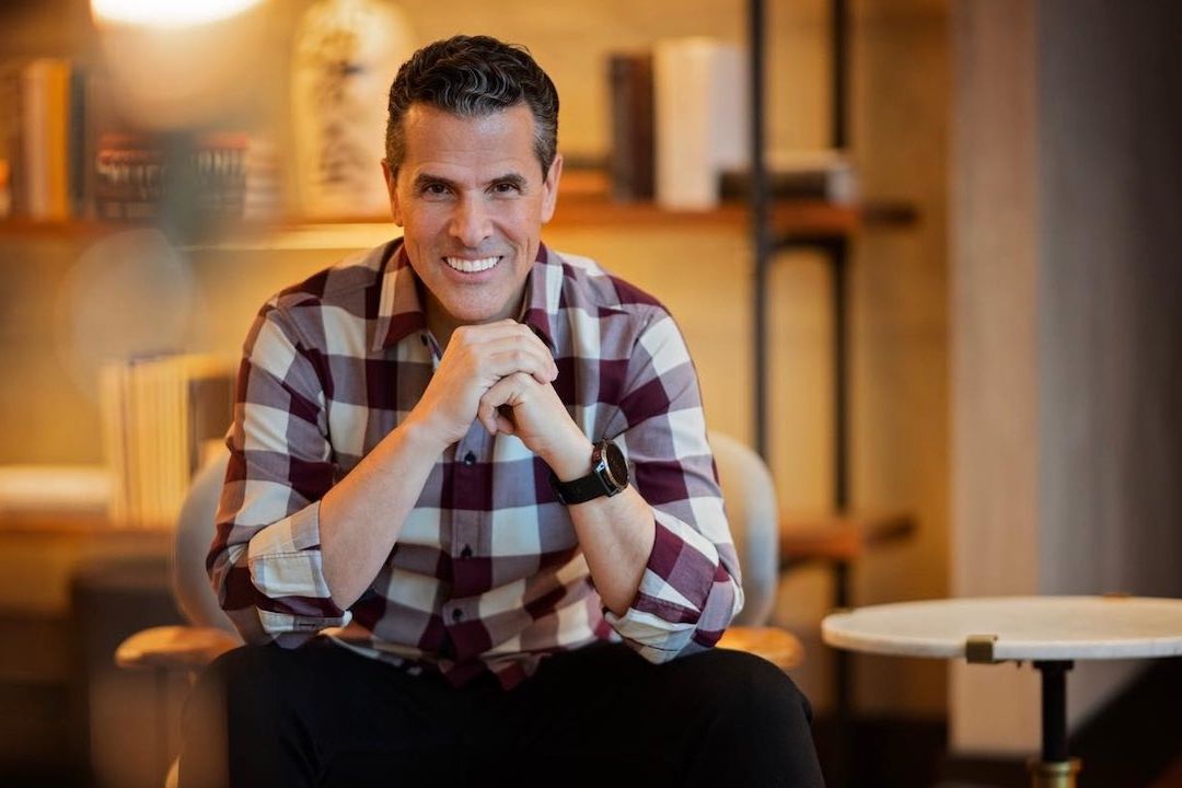 Marco Antonio Regil celebra 15 años siendo vegano