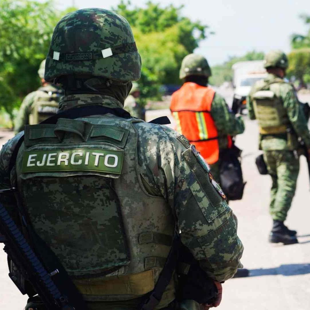 Matan a más soldados fuera de servicio que en operativos