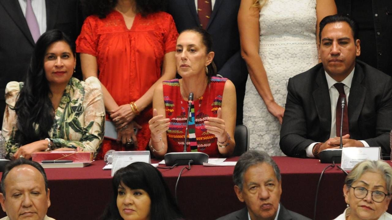 Sheinbaum Asegura que en Morena Hay Unidad y Critica al FAM