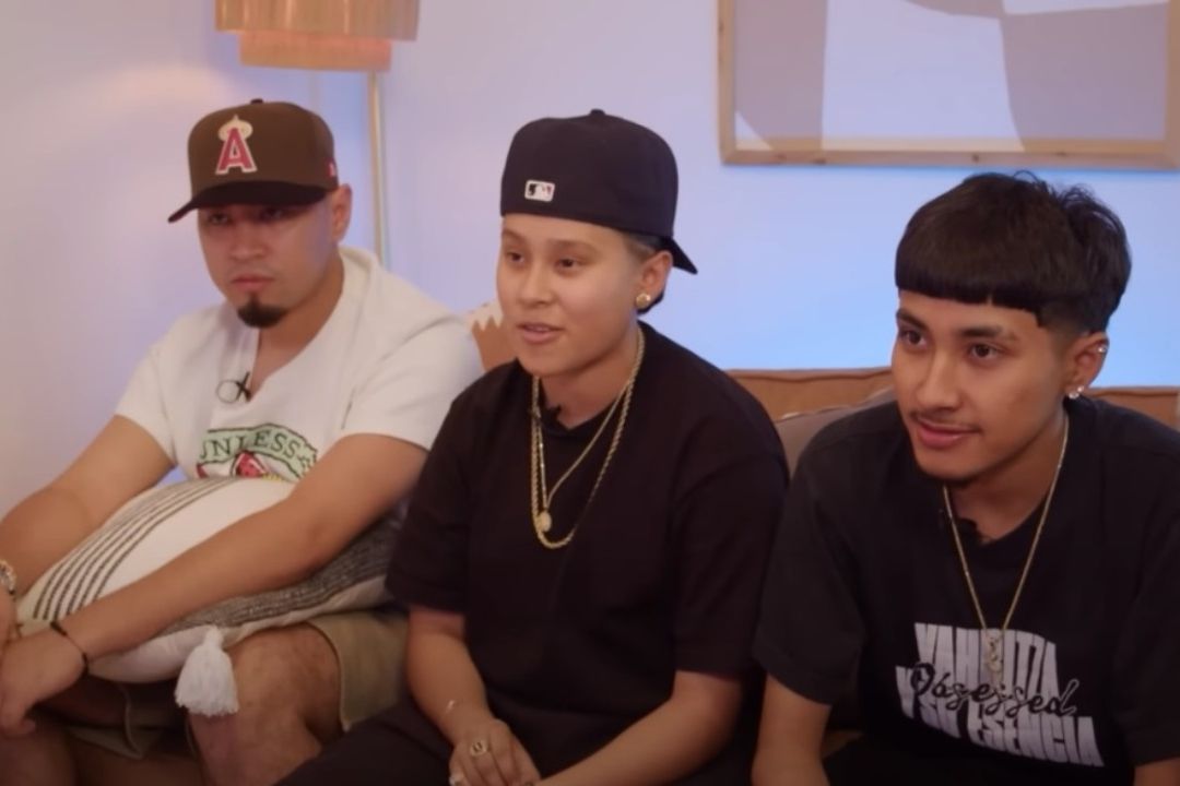 Yahritza y su Esencia Probaron los Tacos de Canasta y les Encantaron