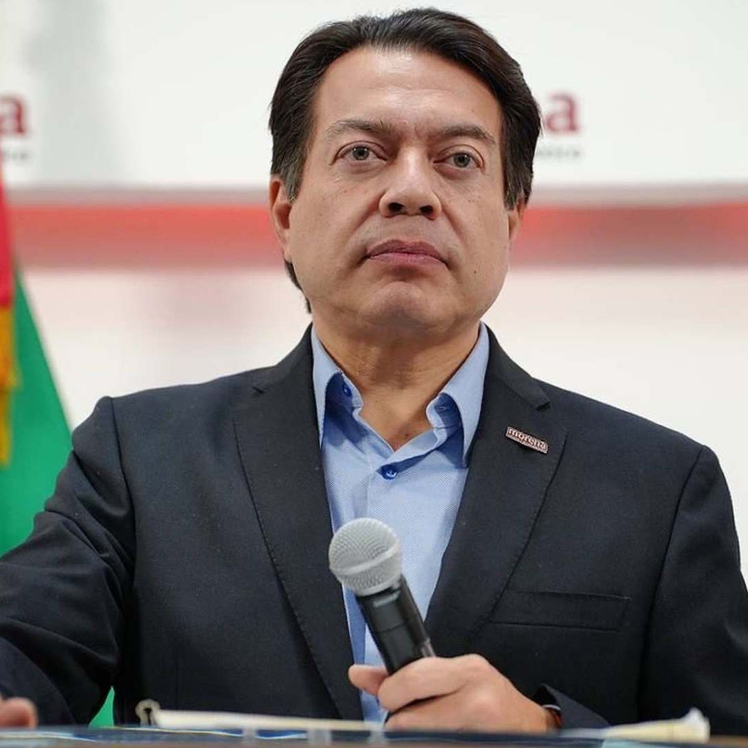 Mario Delgado durante conferencia en la sede de Morena en la CDMX.