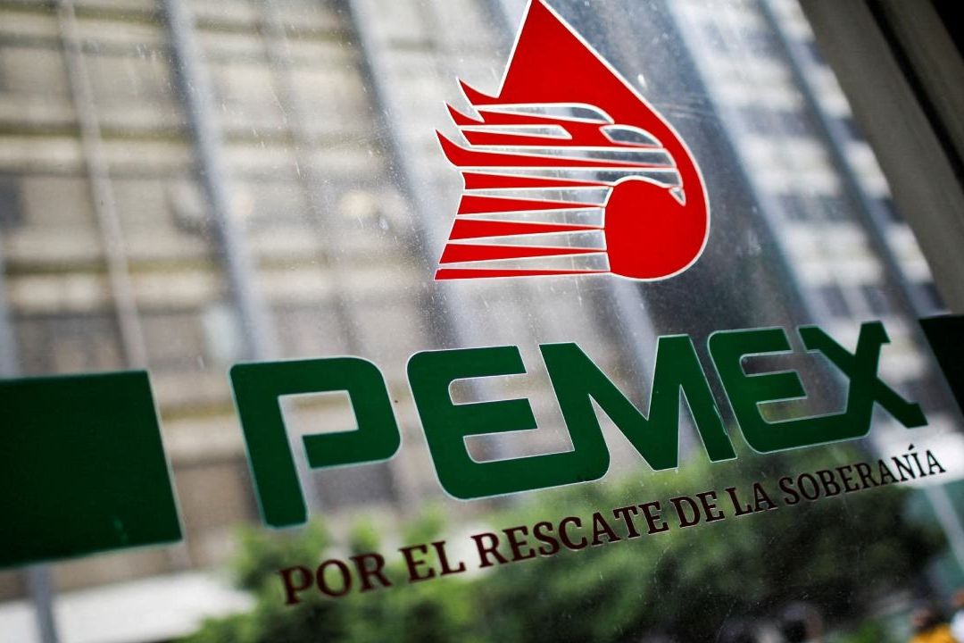 pemex alerta por fraudes que invitan a invertir en empresas a su nombre