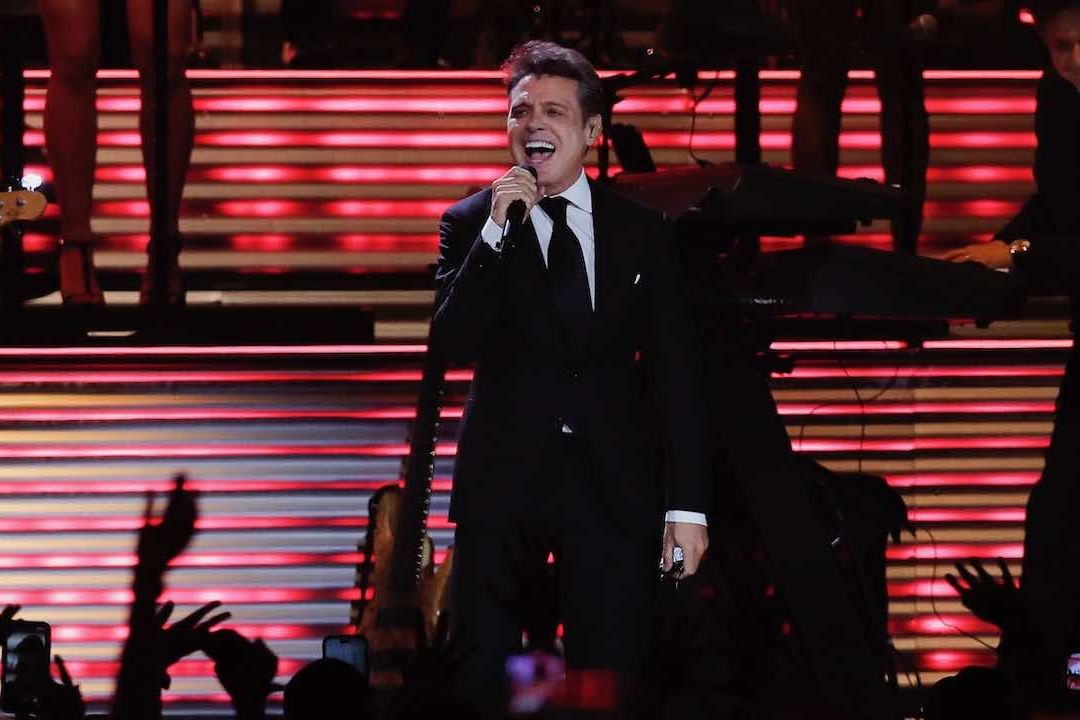 Luis Miguel preocupa a sus fanáticos por nueva foto