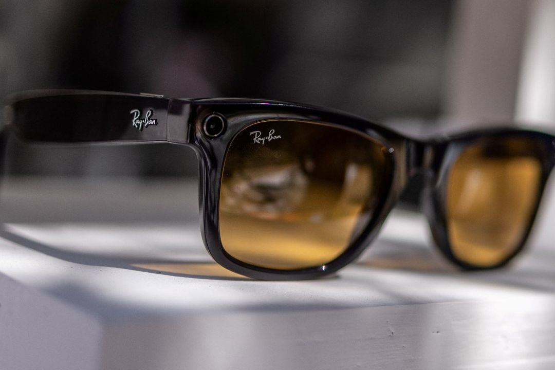 Meta presenta nuevos lentes con inteligencia artificial