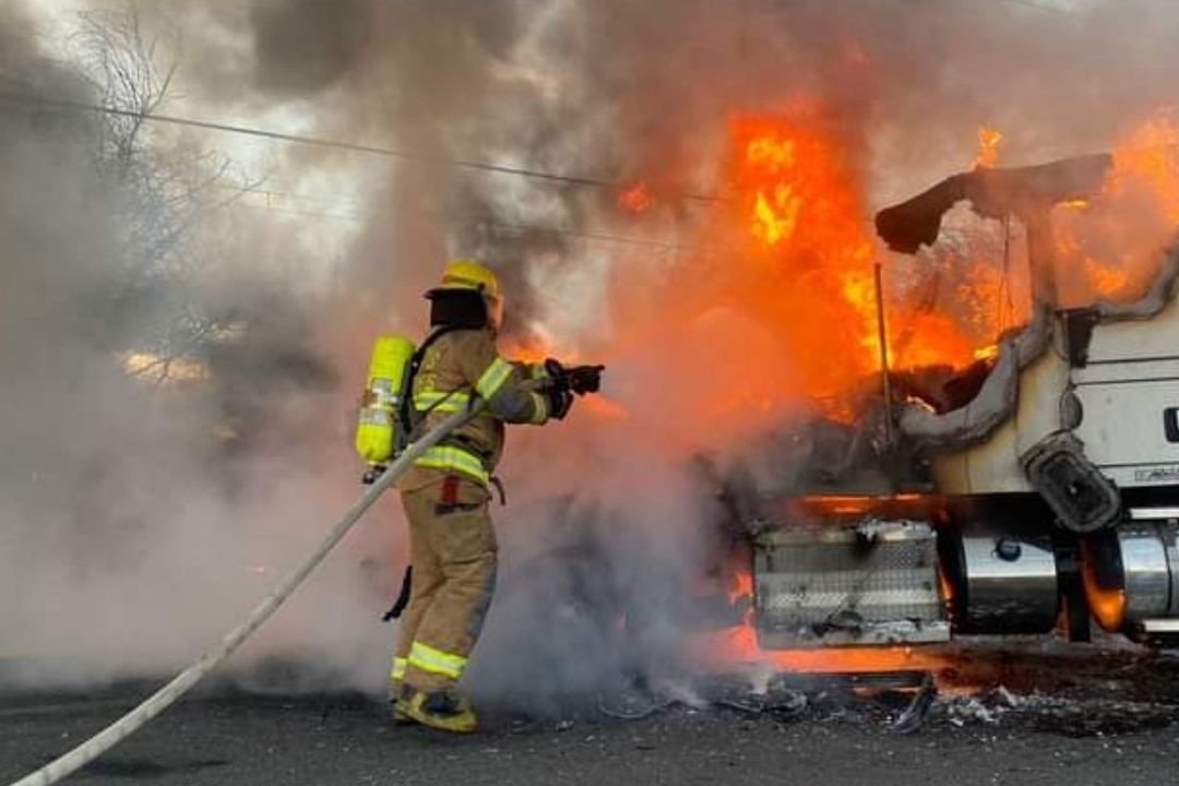 Bloqueos y Quema de Vehículos en Nuevo León por Operativos