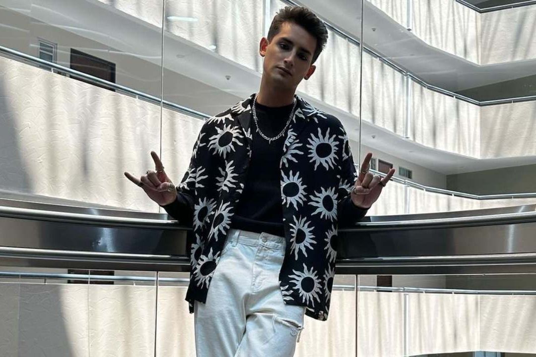 Emilio Osorio lanza nueva canción 'Sí o Sí' tras Casa de los Famosos