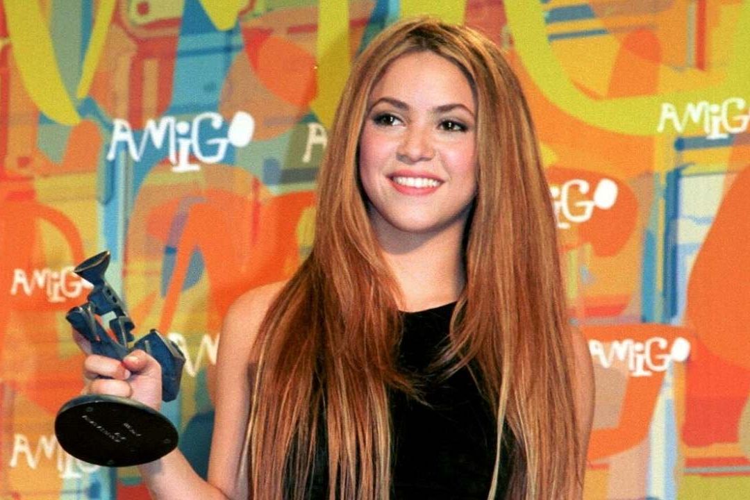 Shakira celebra los 25 años del álbum ¿Dónde están los ladrones?