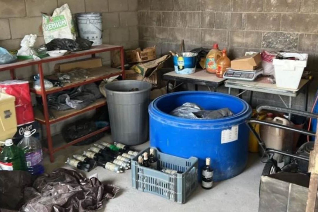 Aseguraron una finca donde se hallaron explosivos elaborados para drones, en Teocaltiche, Jalisco